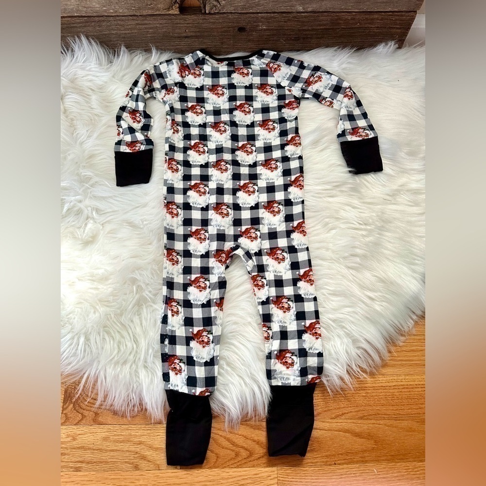 MIOZING | ๐งโ๐ Vintage Santa Bamboo Convertible Zip Romper - Picture 3 of 6